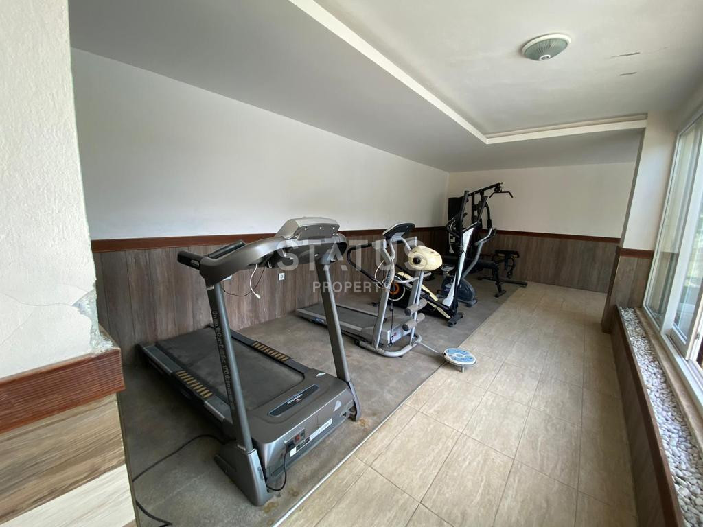 Трёхкомнатная квартира с отдельной кухней и видом на море в центре Алании фото 24