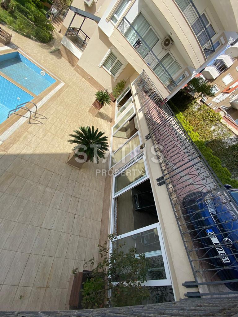 Трёхкомнатная квартира с отдельной кухней и видом на море в центре Алании фото 31