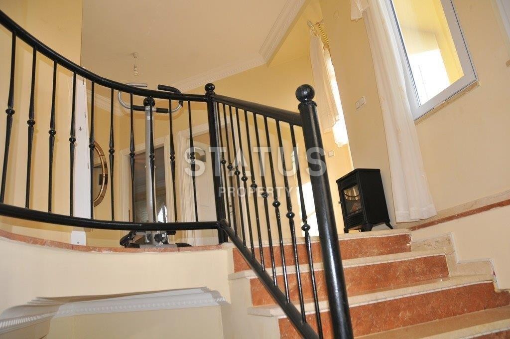 Меблированная вилла с личным бассейном, в комплексе люкс класса в районе Каргыджак, 196 м2 фото 14