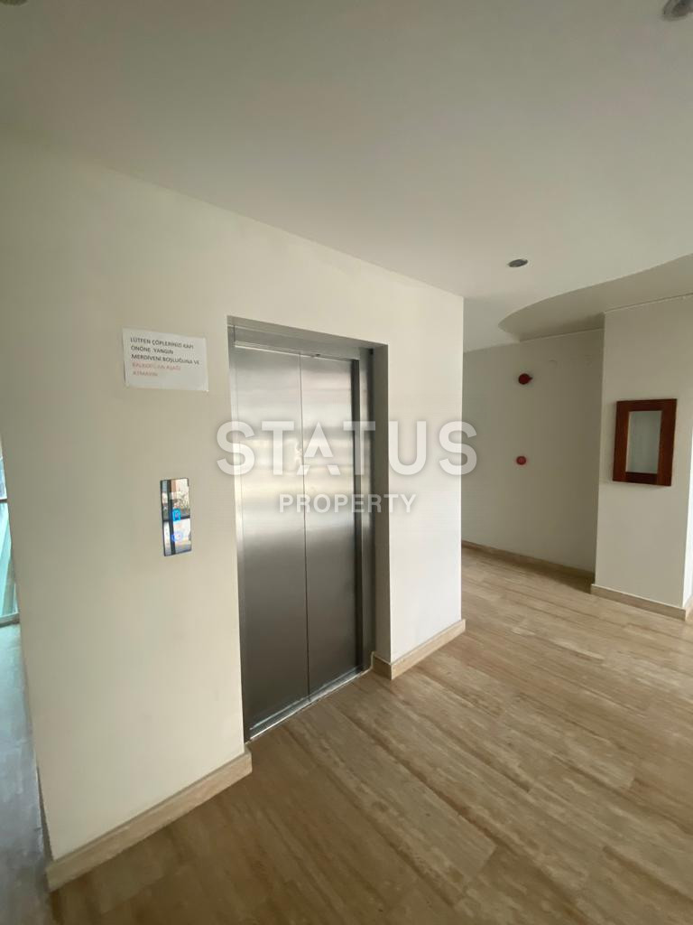 Three-room apartment with a sea view at an attractive price. 110m2 фото 9