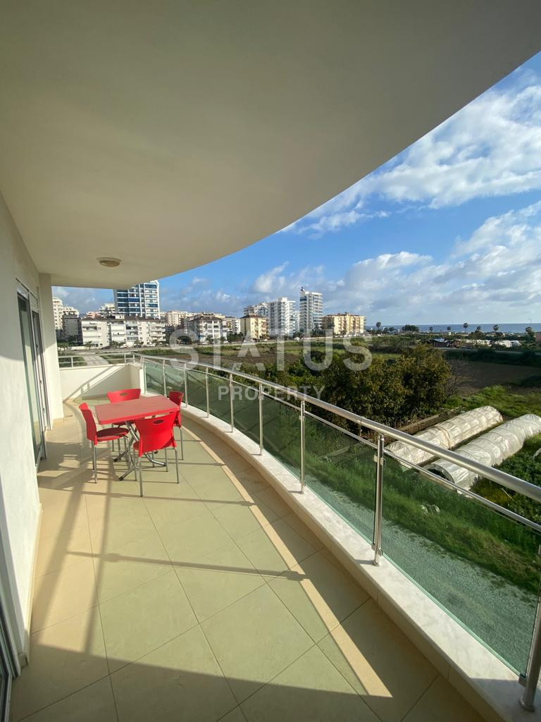 Three-room apartment with a sea view at an attractive price. 110m2 фото 16