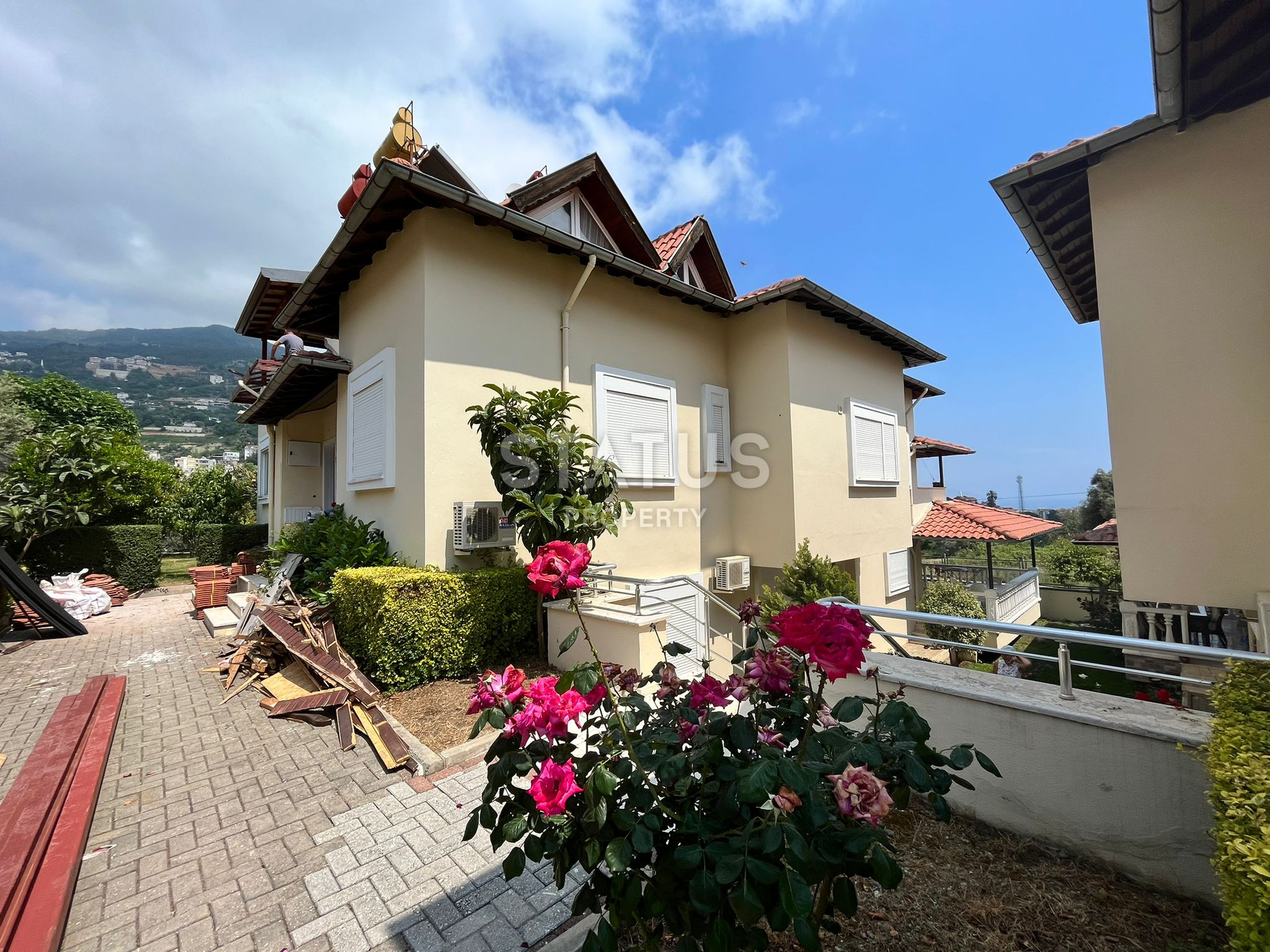 Two-level villa in a villa village in Alanya for the price of a 3-room apartment. 180m2 фото 3