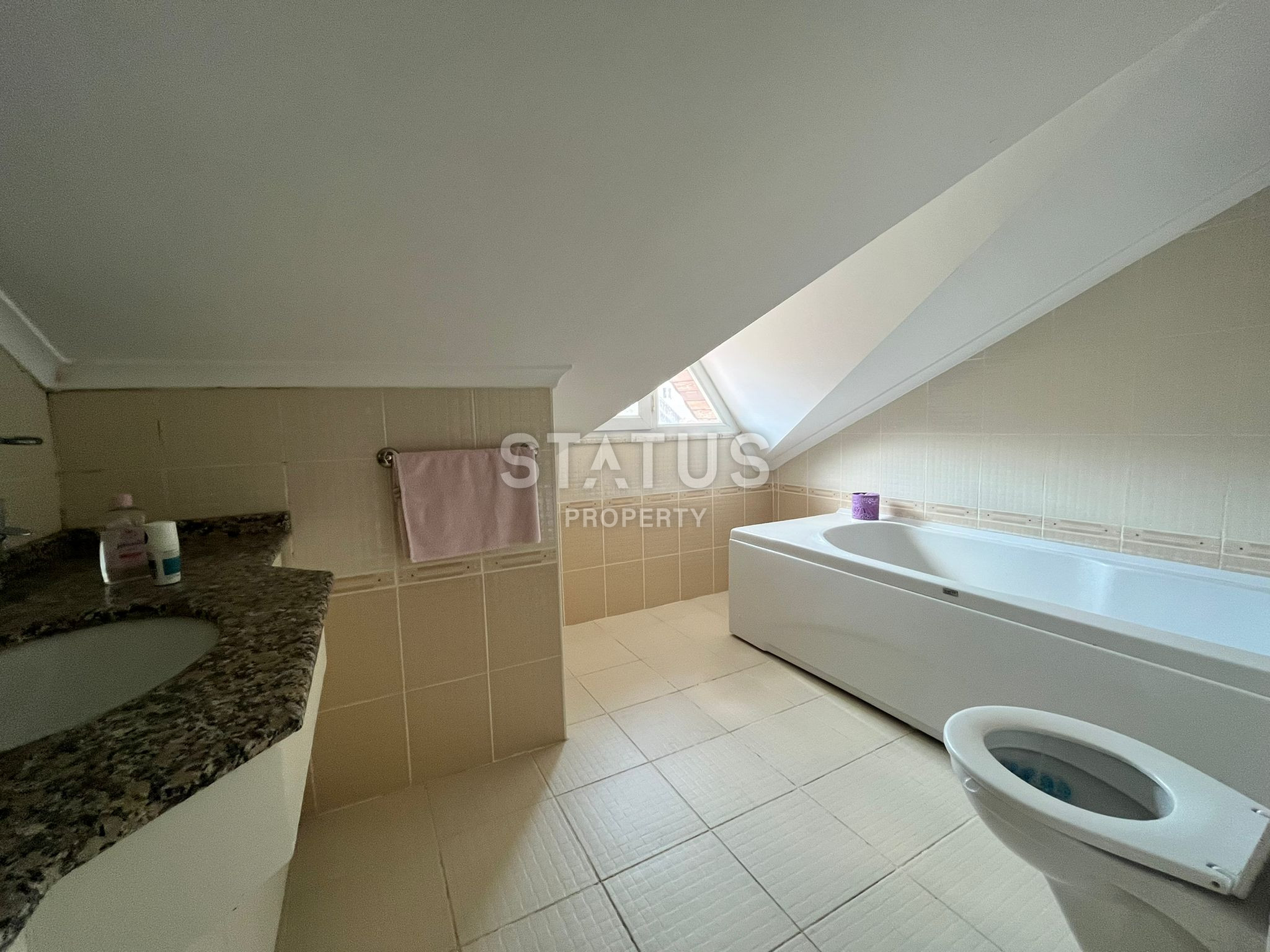 Two-level villa in a villa village in Alanya for the price of a 3-room apartment. 180m2 фото 10