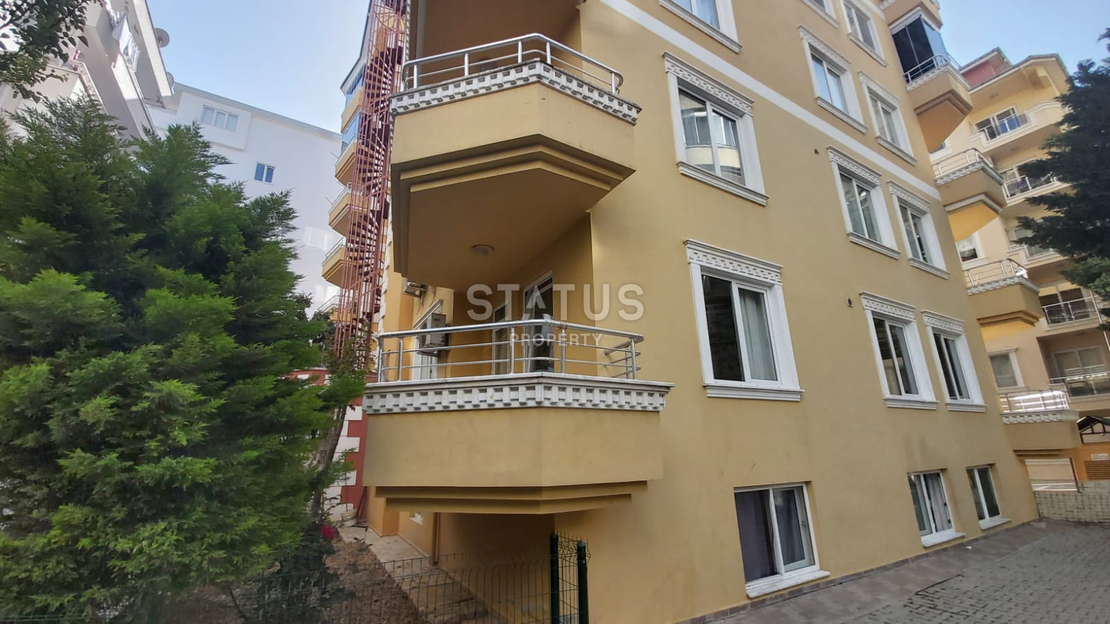 Меблированная трёхкомнатная квартира в центре Махмутлара. 100м2 фото 2