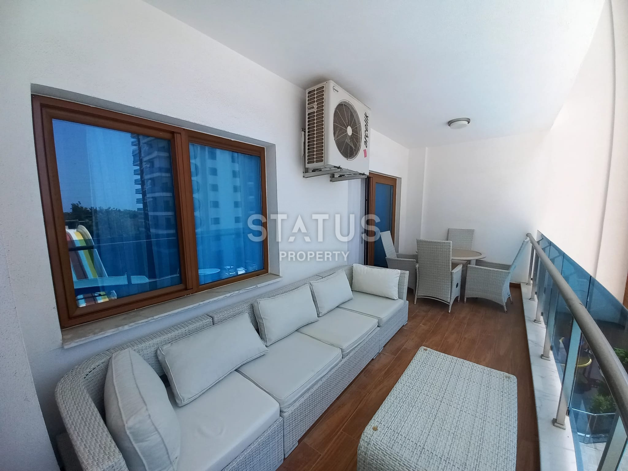 Three-room apartment in a legendary complex with sea views фото 4