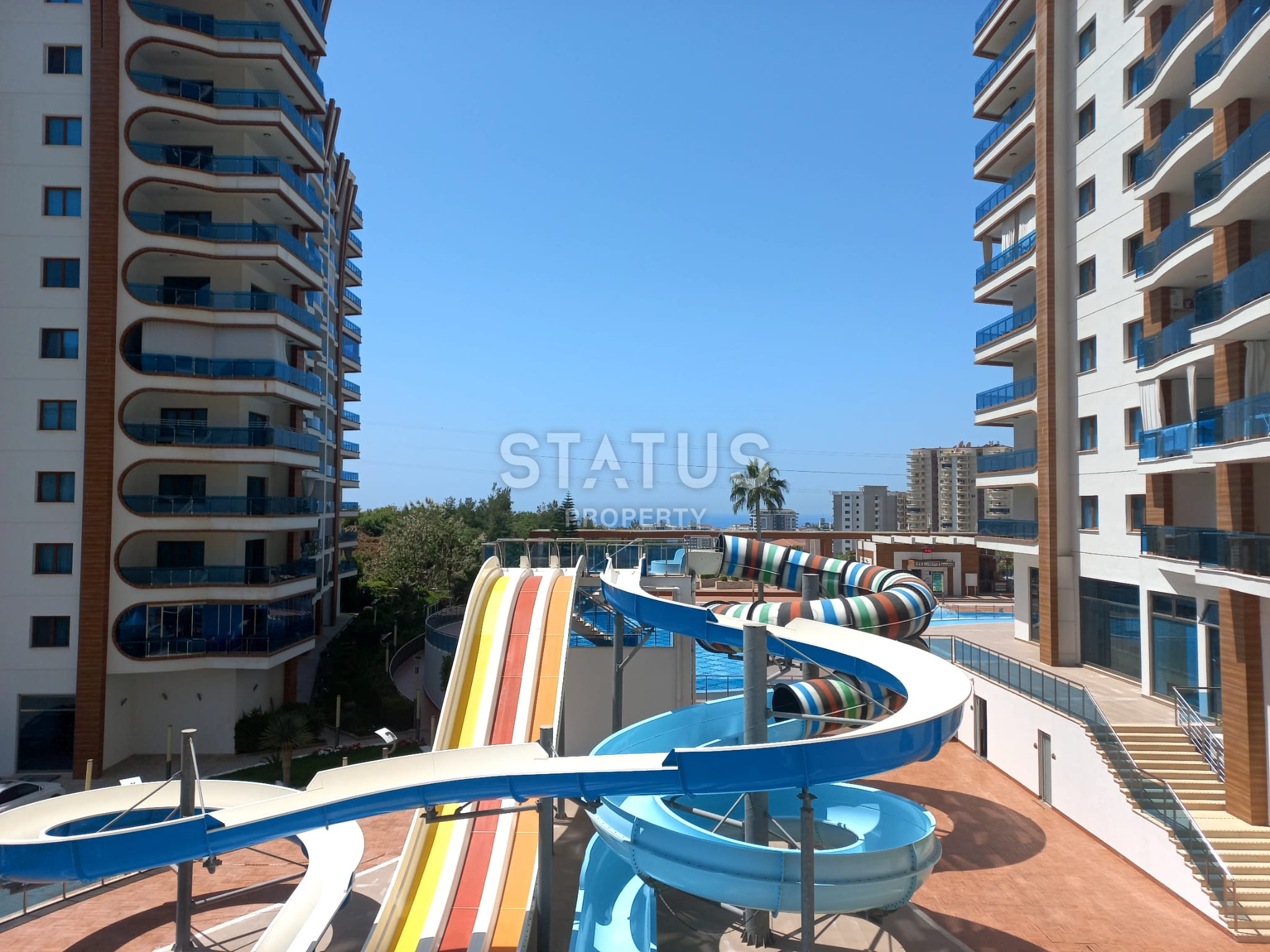 Three-room apartment in a legendary complex with sea views фото 20