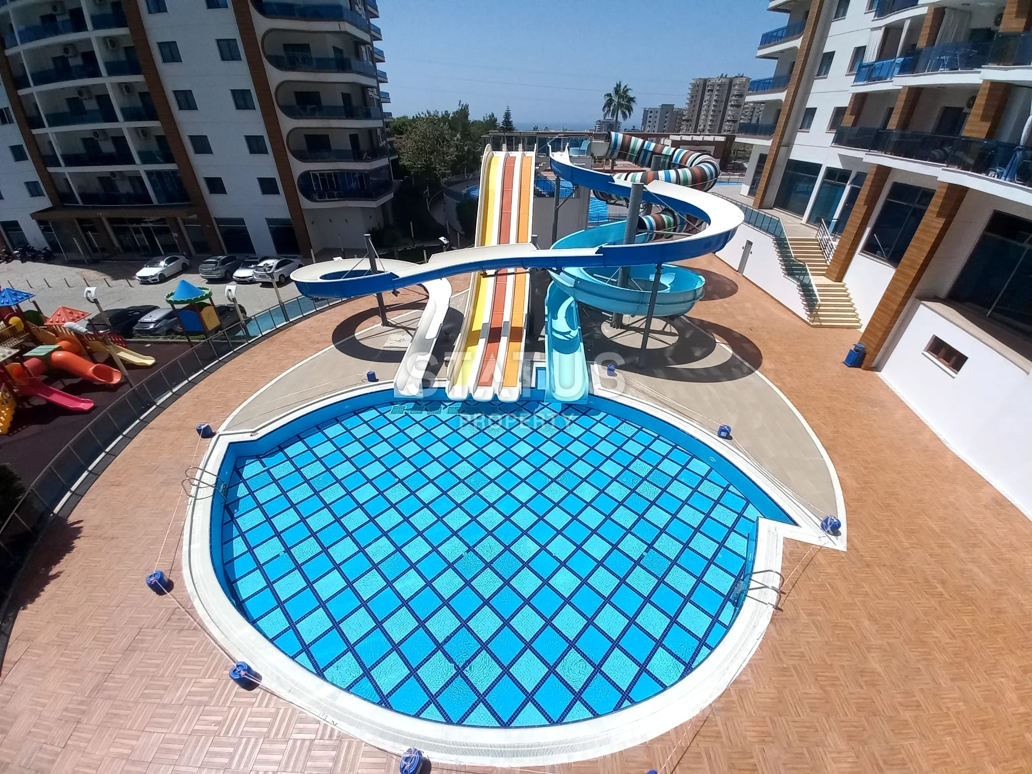 Three-room apartment in a legendary complex with sea views фото 27