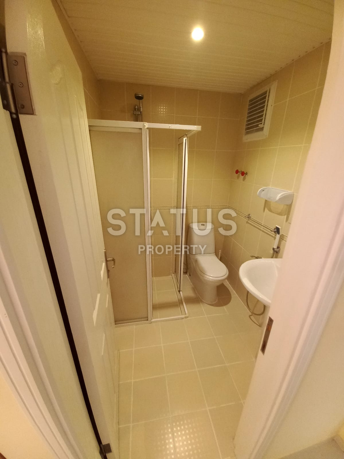 Three-room apartment in the center of Mahmutlar with a private bathroom фото 6