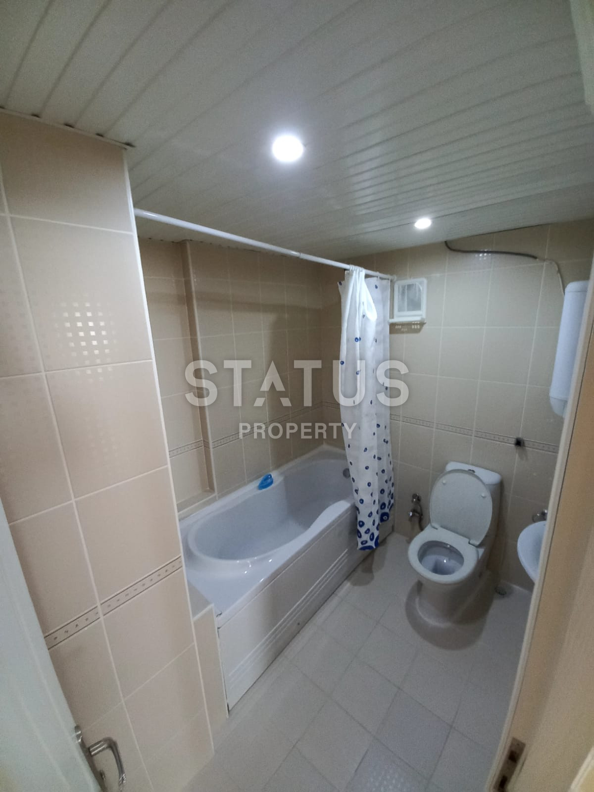 Three-room apartment in the center of Mahmutlar with a private bathroom фото 7