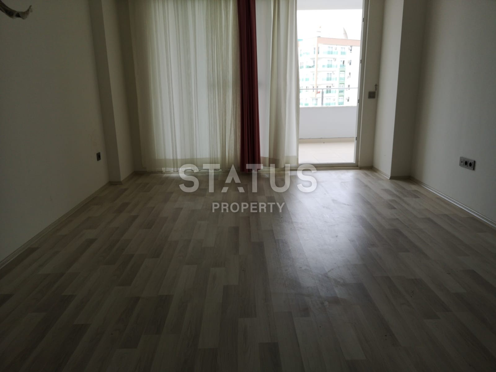 Квартира планировки 1+1 с видом на море в районе Махмутлар фото 13