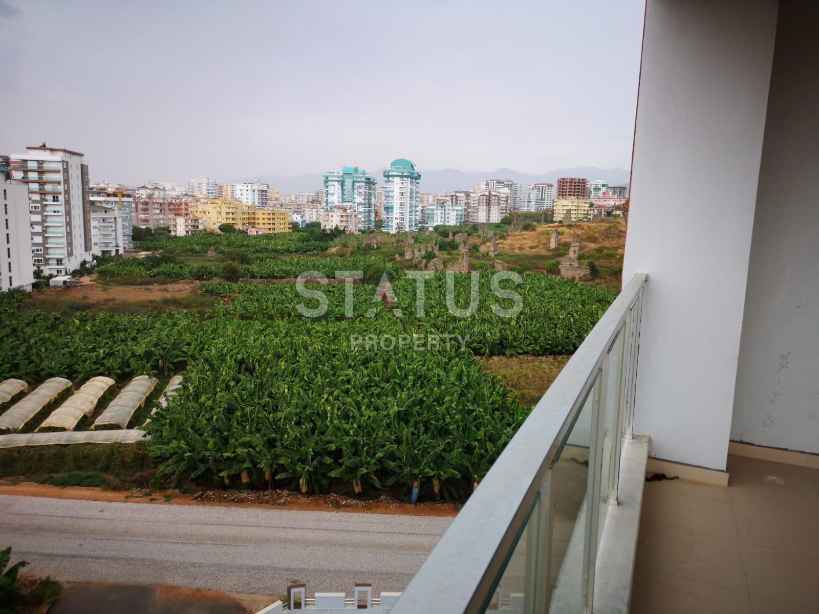 Квартира планировки 1+1 с видом на море в районе Махмутлар фото 15