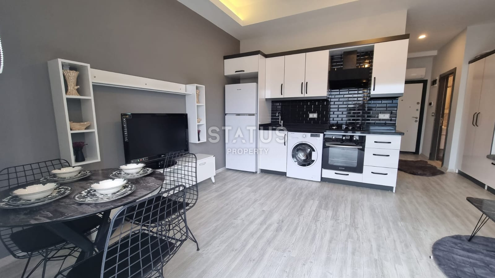 Brand new furnished 1+1 apartment in a complex with full infrastructure. фото 48