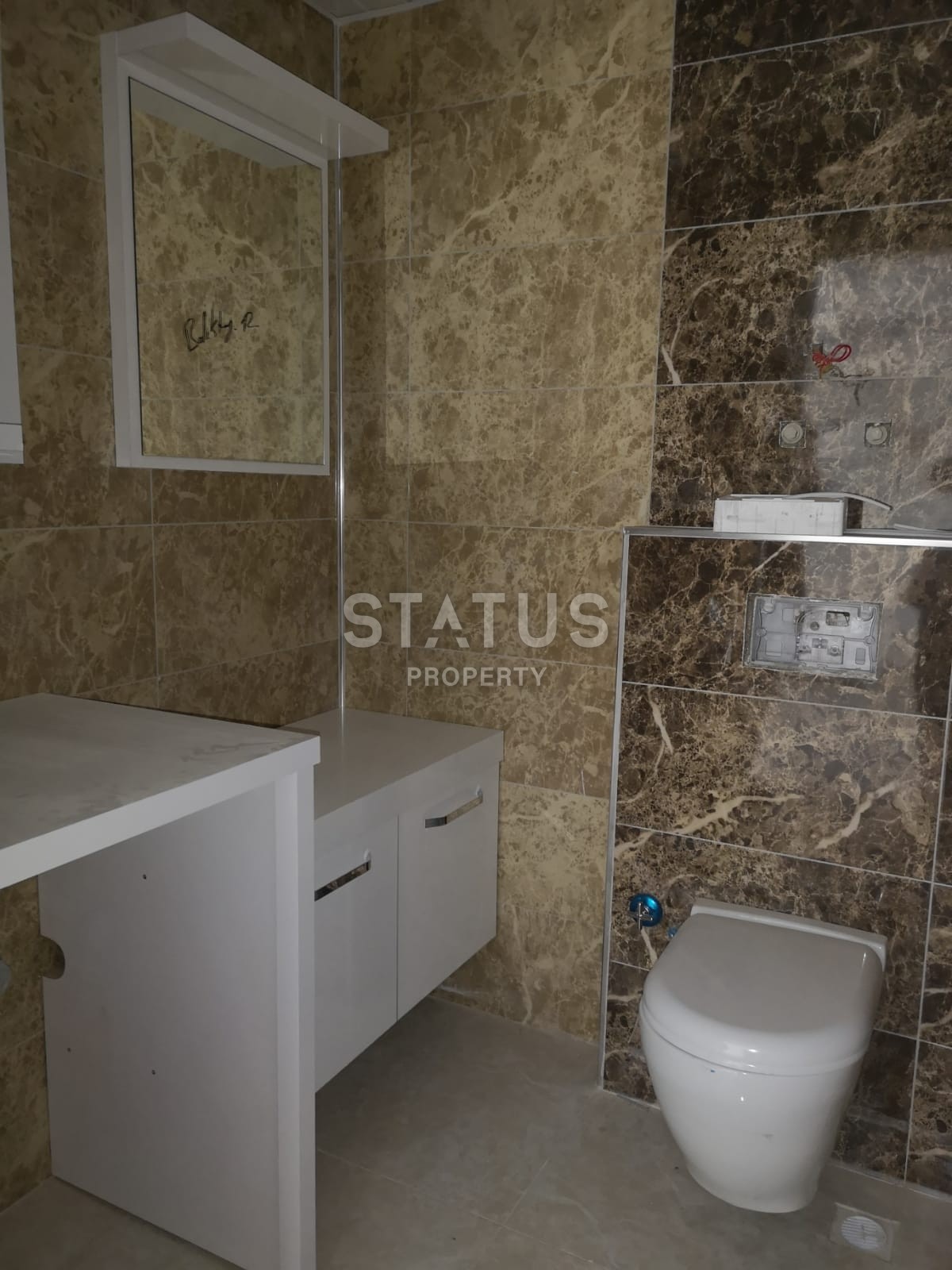 Квартира планировки 1+1 с видом на море в районе Махмутлар фото 16