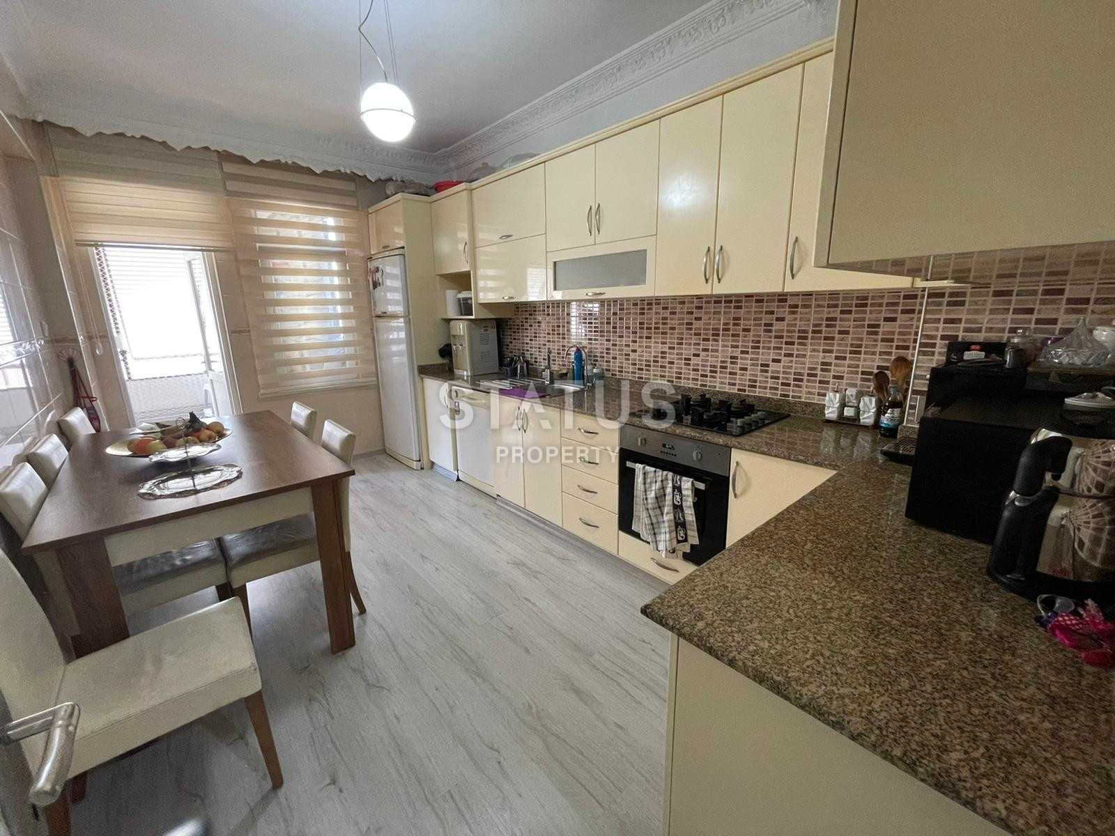 Furnished 3+1 apartment in the center of Alanya within walking distance to Cleopatra beach. 180m2 фото 7