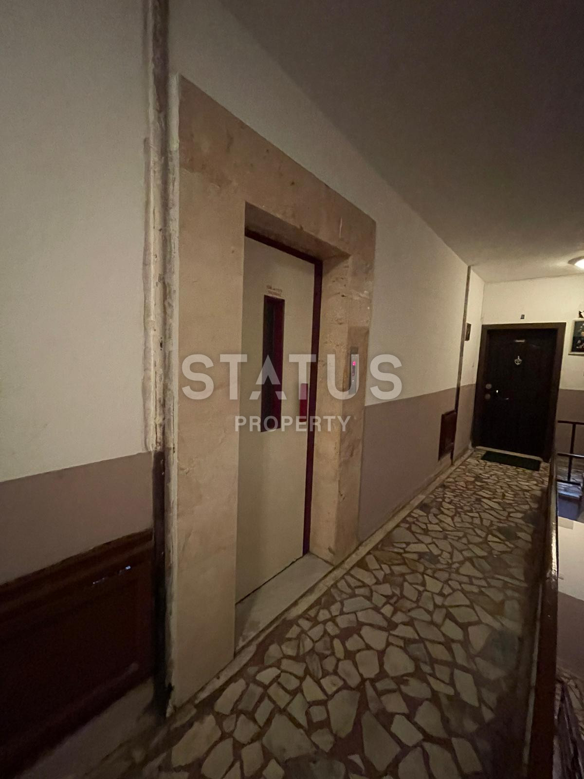 Furnished 3+1 apartment in the center of Alanya within walking distance to Cleopatra beach. 180m2 фото 9