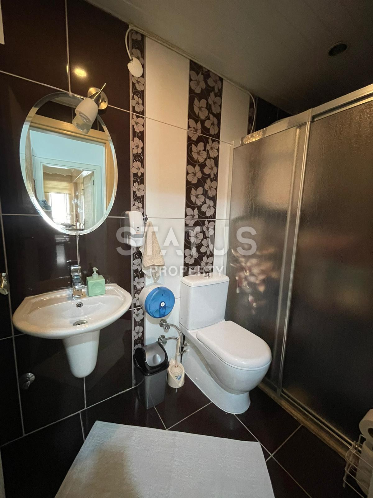 Furnished 3+1 apartment in the center of Alanya within walking distance to Cleopatra beach. 180m2 фото 11