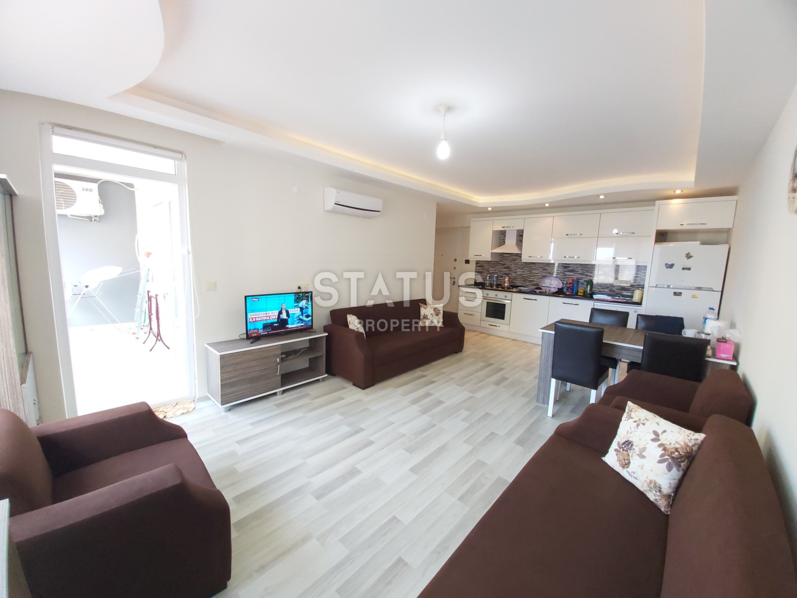 Spacious apartment 1+1 with a good location at a bargain price in Mahmutlar. фото 5