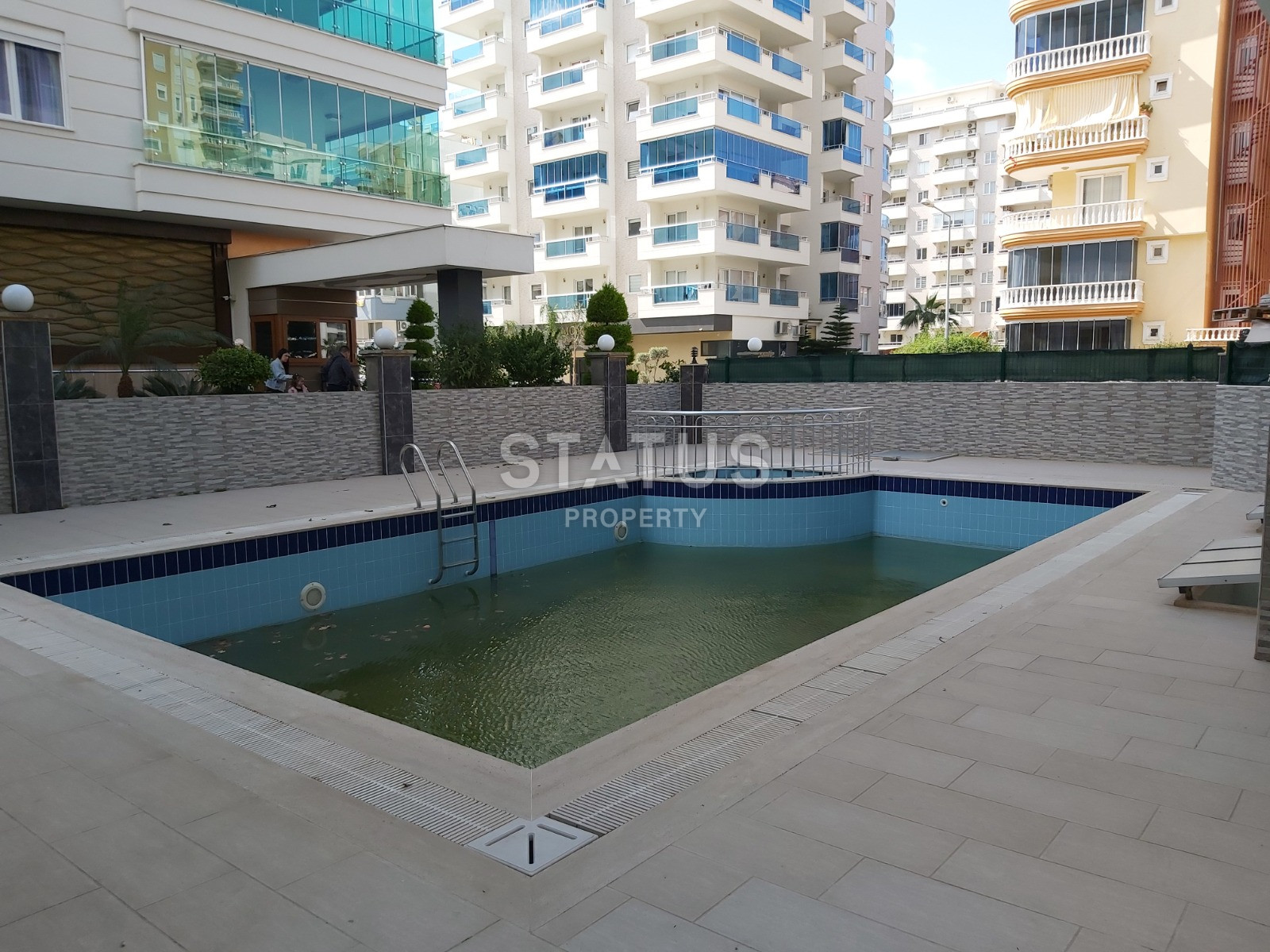 Spacious apartment 1+1 with a good location at a bargain price in Mahmutlar. фото 16