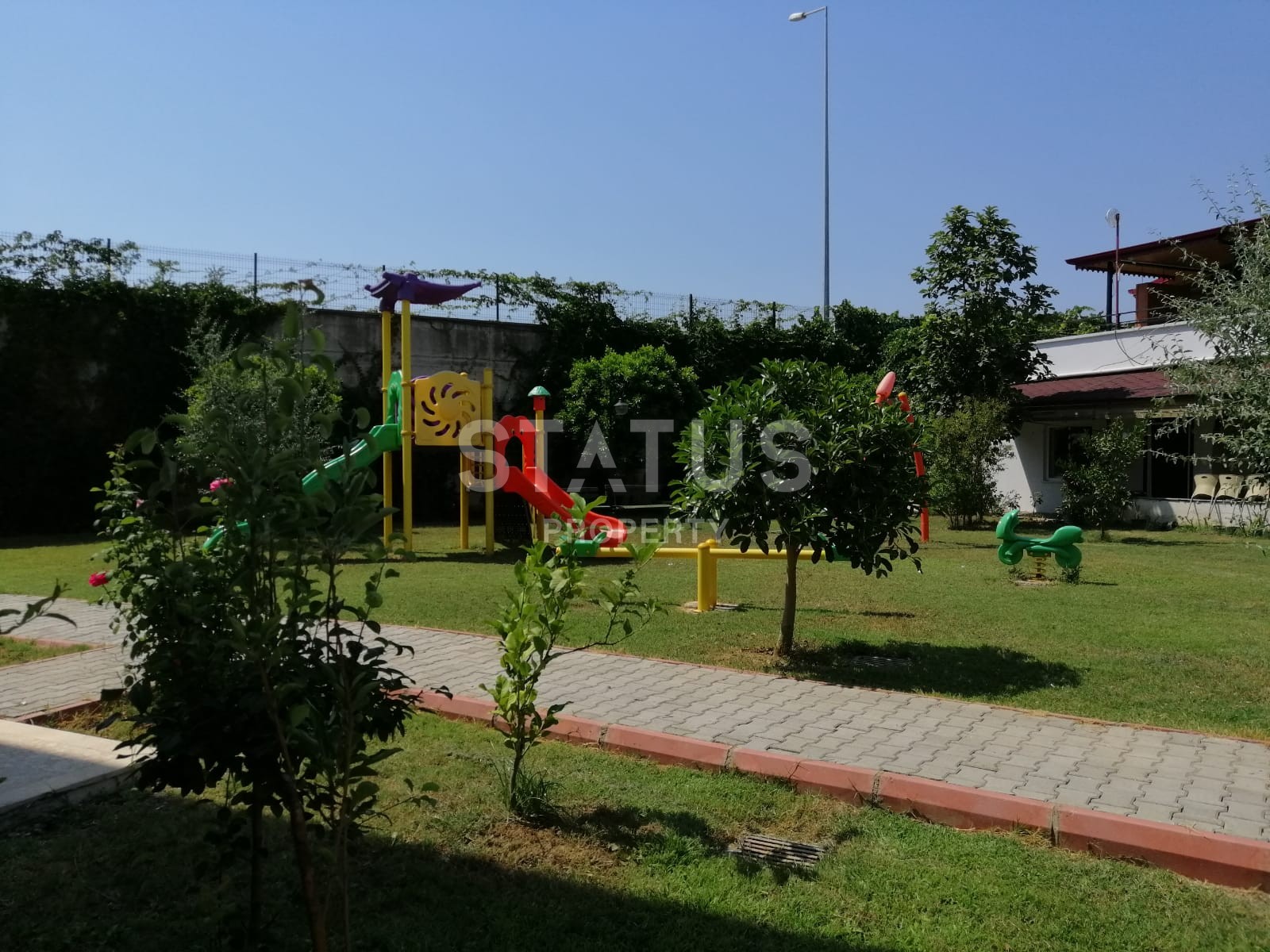 Меблированный садовый дуплекс в новом комплексе с бассейном, 140 м2 фото 17