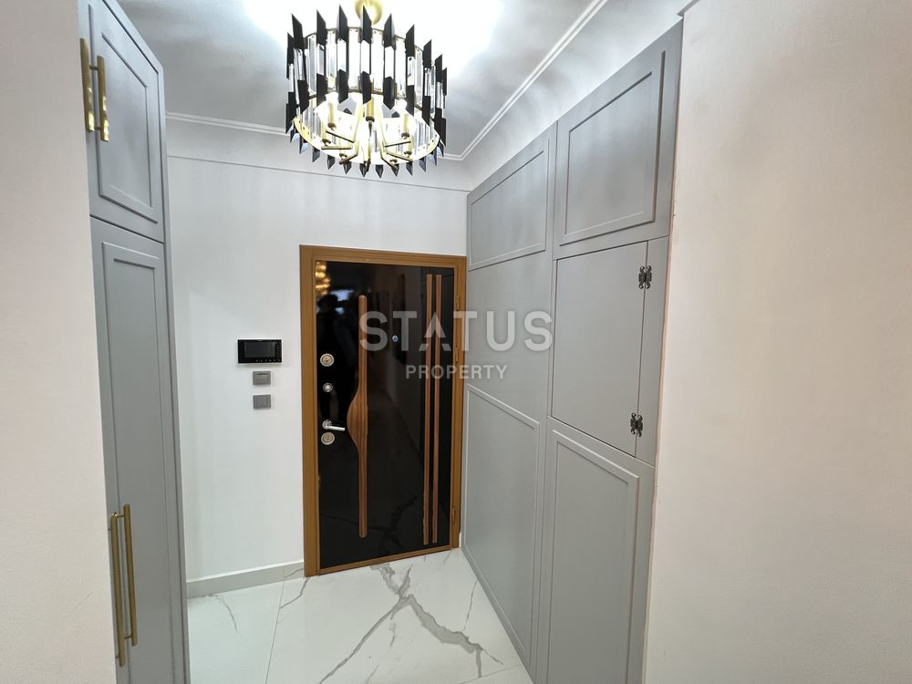 Трёхкомнатная меблированная квартира с прямым видом на море в Махмутларе. 100м фото 8