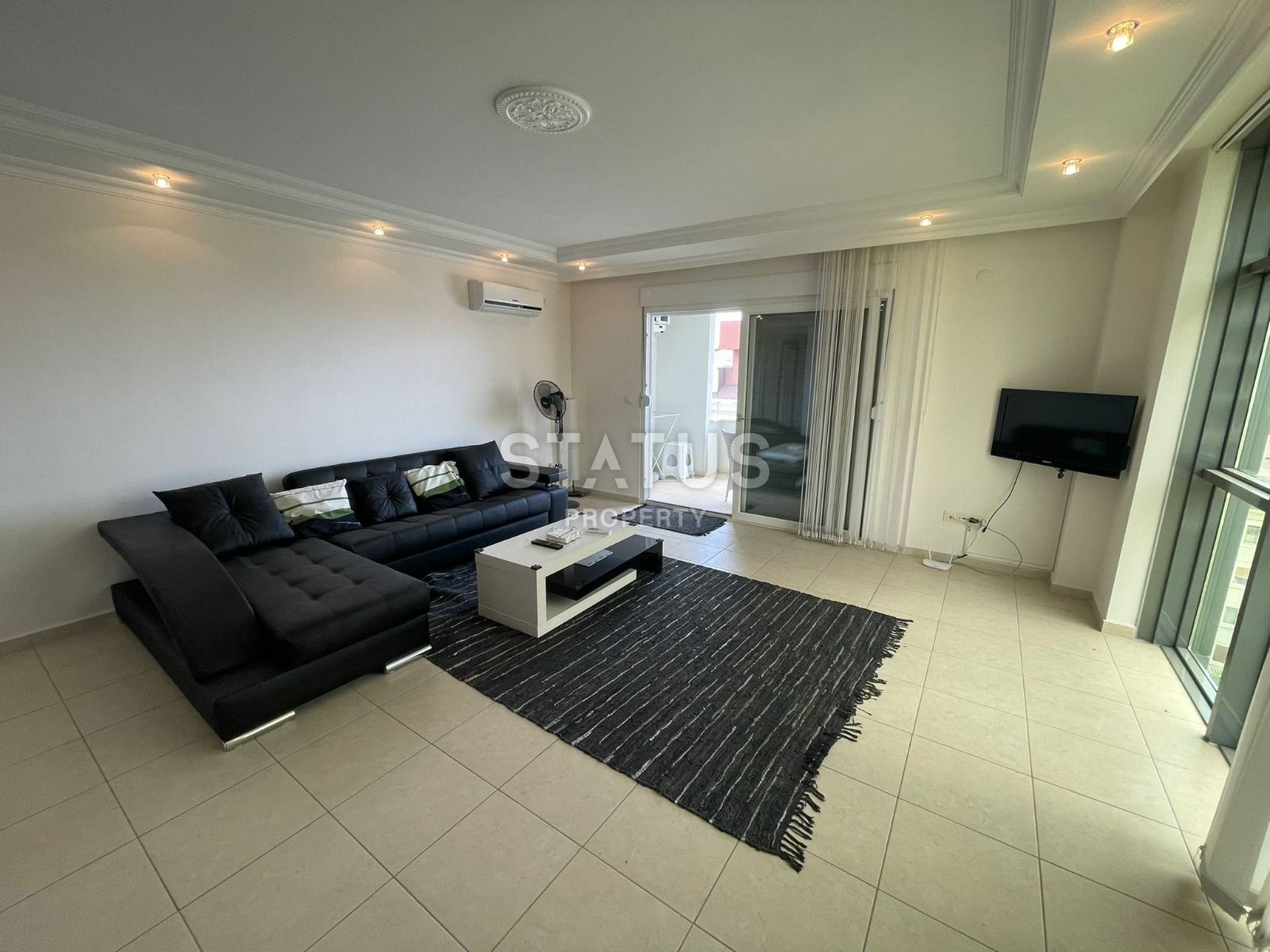 Spacious 2-room apartment with a sea view in a well-known residential complex in the OBA area, 75m2 фото 6