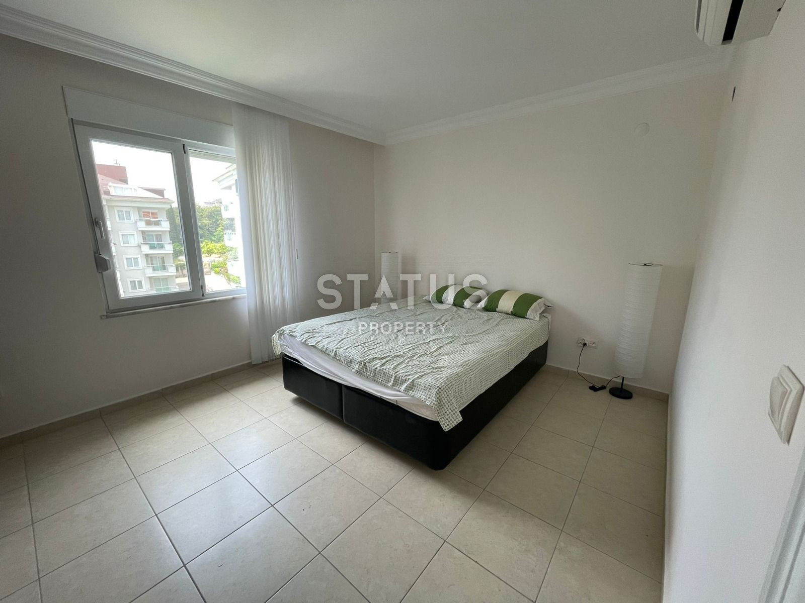 Spacious 2-room apartment with a sea view in a well-known residential complex in the OBA area, 75m2 фото 7