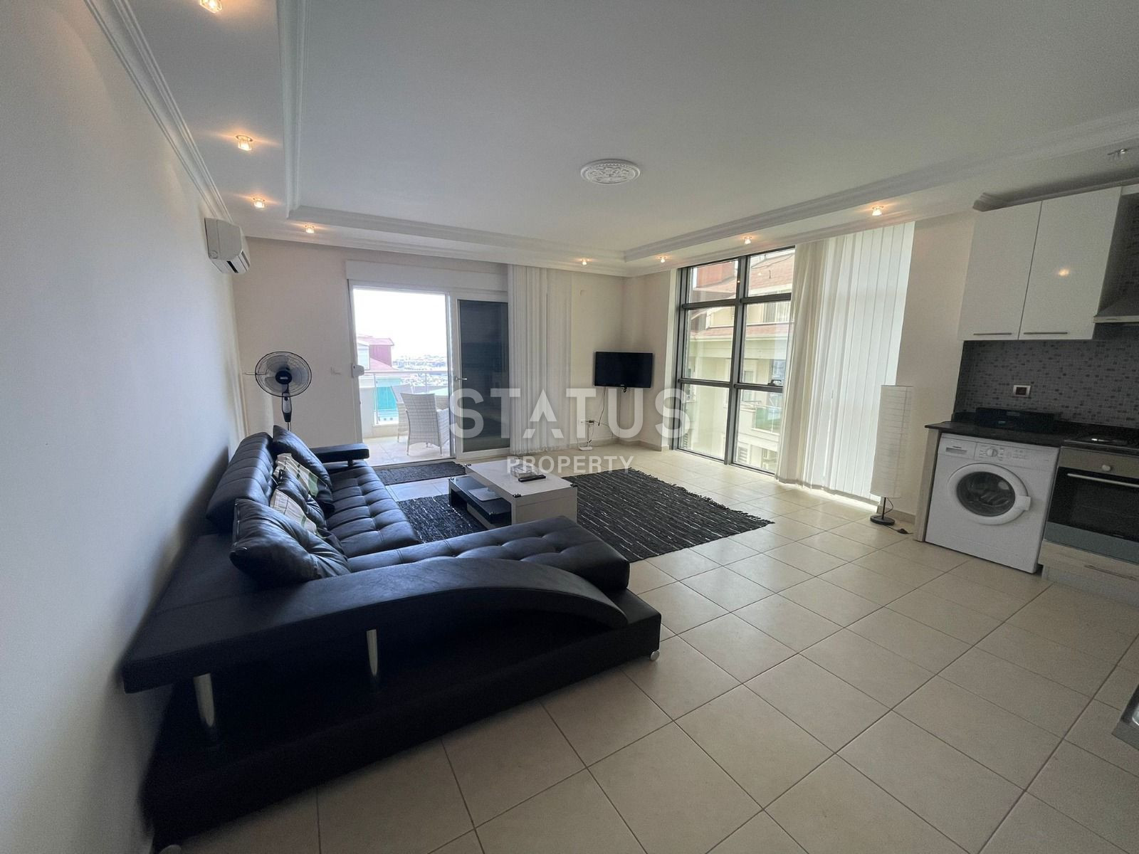 Spacious 2-room apartment with a sea view in a well-known residential complex in the OBA area, 75m2 фото 12