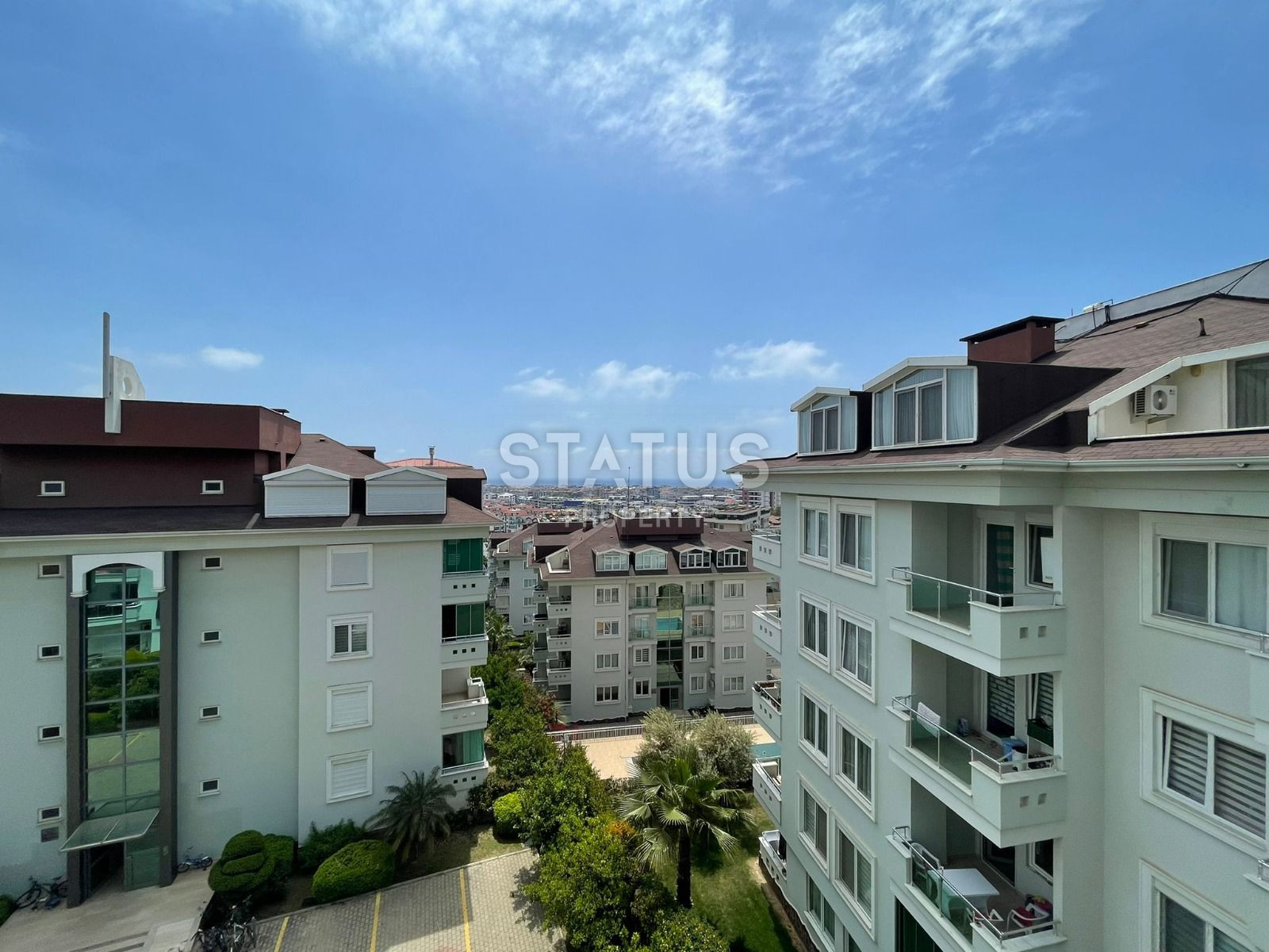 Spacious 2-room apartment with a sea view in a well-known residential complex in the OBA area, 75m2 фото 13