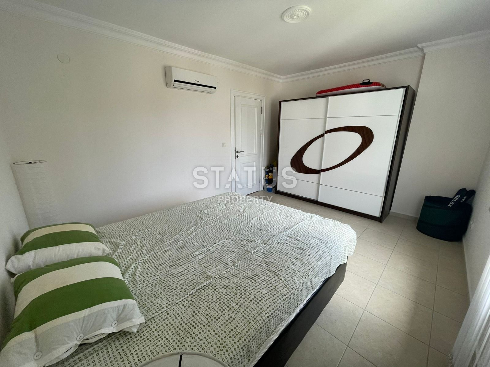 Spacious 2-room apartment with a sea view in a well-known residential complex in the OBA area, 75m2 фото 17