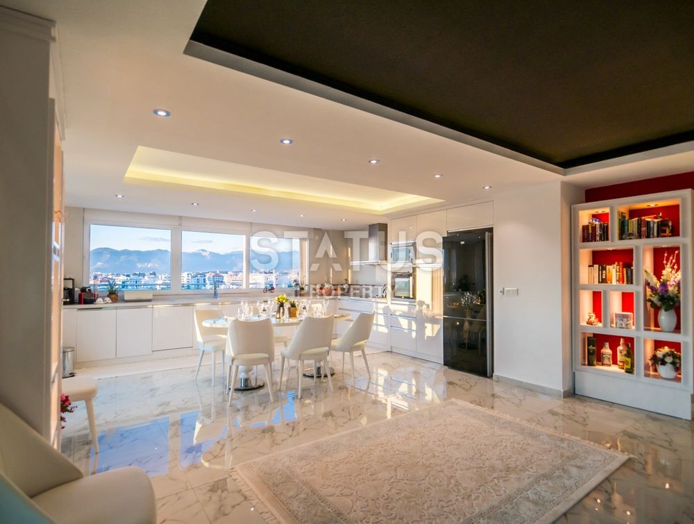 Шикарный меблированный пентхаус с видом на горы и море, 200 м2 фото 3