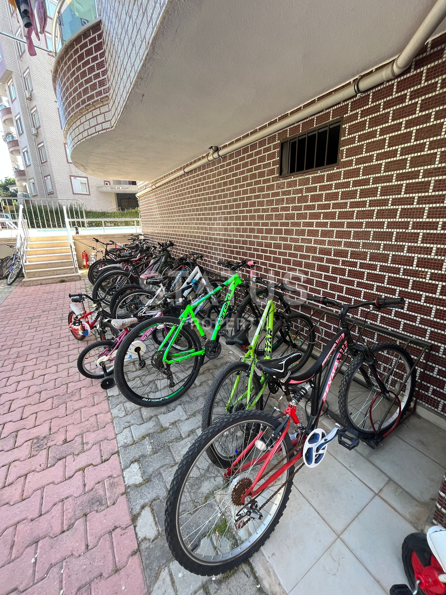 Трёхкомнатная квартира с хорошим ремонтом в центре Алании. 130м2. фото 25