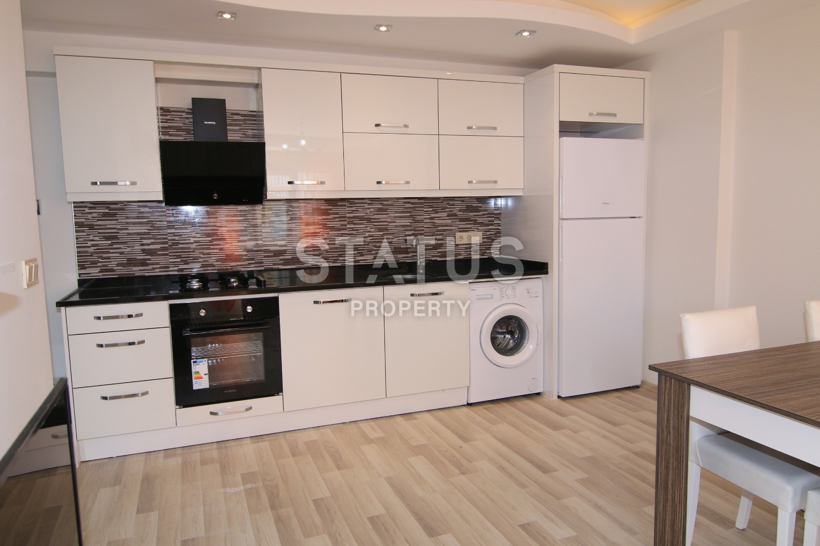 Стильная квартира в добротном доме по хорошей цене. 65 кв.м. фото 3