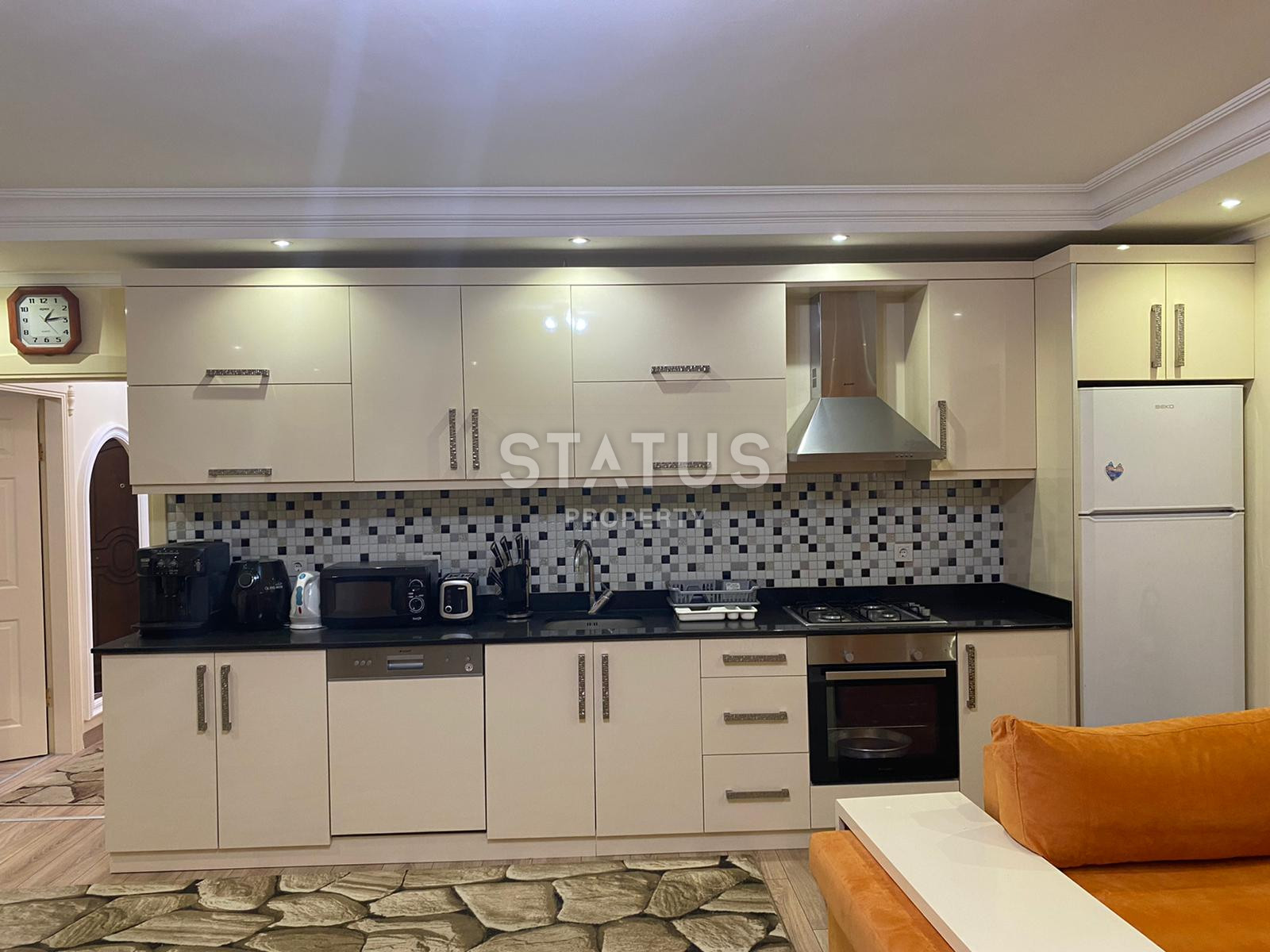 Трёхкомнатная квартира в 200м от моря в Тосмуре.110м2 фото 3