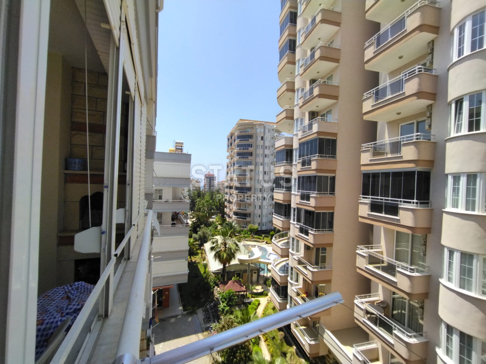 One-bedroom apartment in Mahmutlar district, 130m2. фото 25