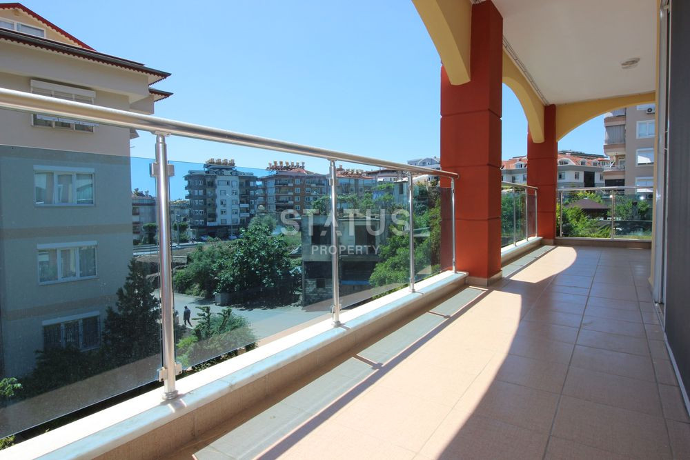 Просторная квартира с хорошим ремонтом 2+1 в центре Алании. 105м2 фото 26