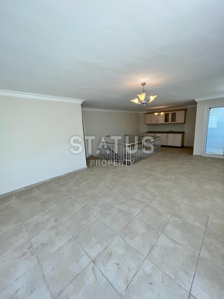 Spacious duplex 4+2 in Mahmutlar 220 m2 фото 4