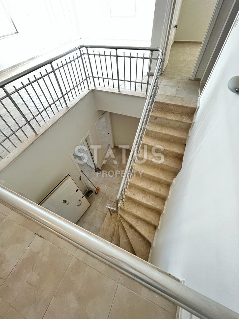 Spacious duplex 4+2 in Mahmutlar 220 m2 фото 8