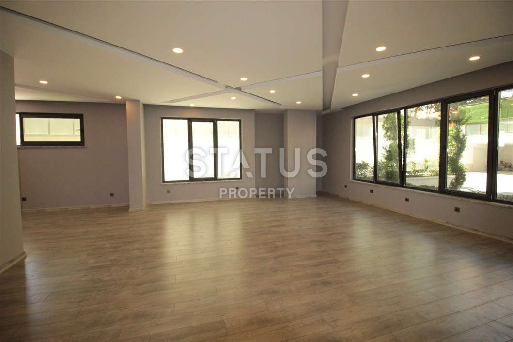 Большая квартира с отдельной кухней в центре Алании в новом доме. 150 кв.м. фото 12