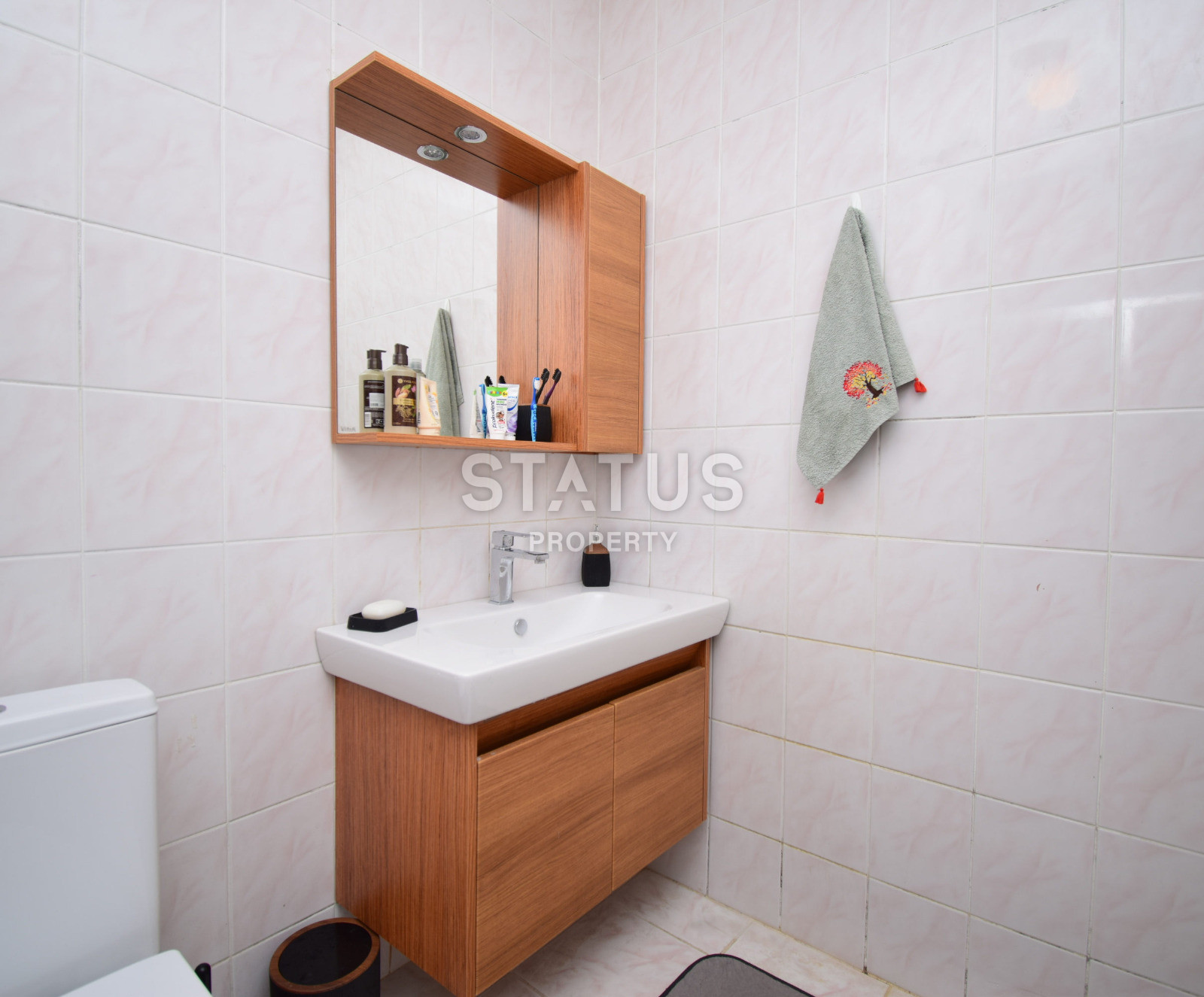 Просторная двухкомнатная квартира 100м от моря в Махмутларе. 60м2 фото 6