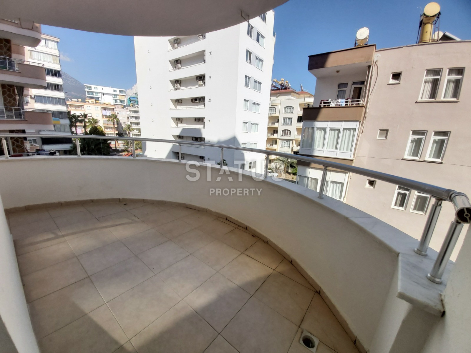 Furnished one-bedroom apartment in Mahmutlar, 120 m2 фото 9