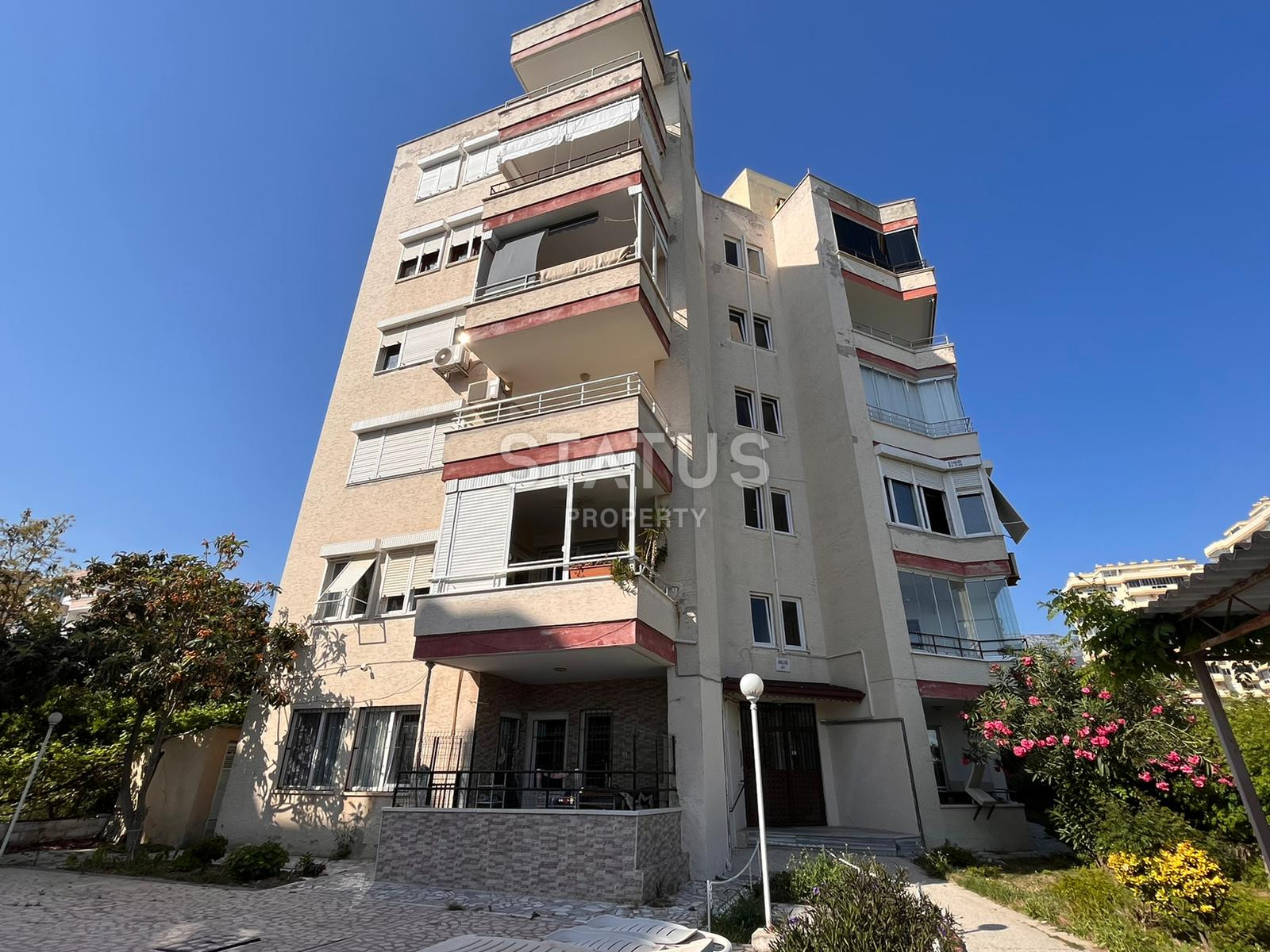 Three-room apartment with a separate kitchen in Mahmutlar.120m2 фото 6