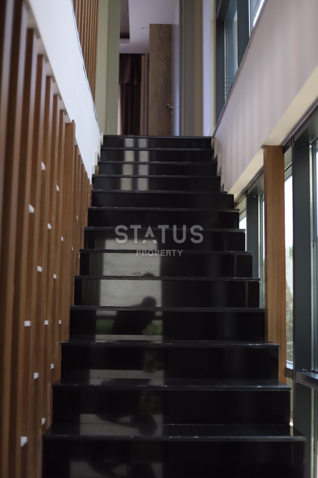 Вилла с мебелью с шикарными видовыми характеристиками, 200 м2 фото 17