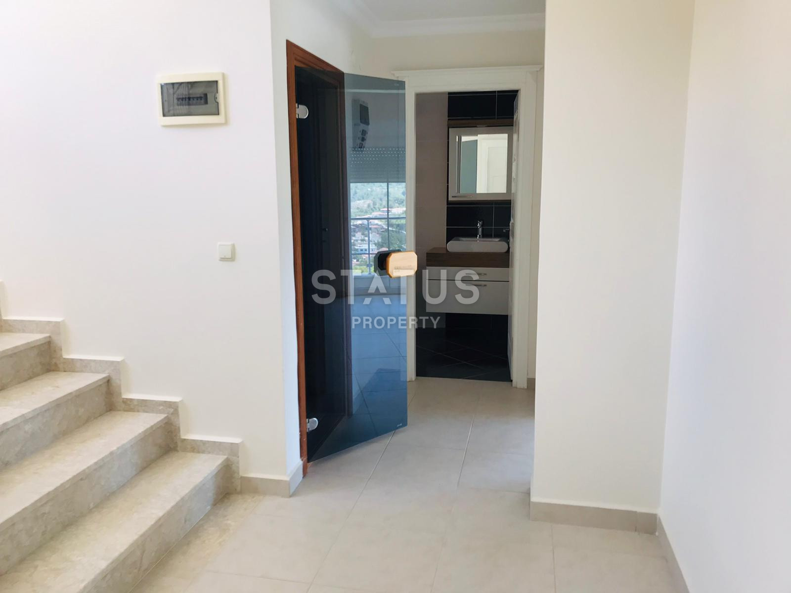 Villa 4+1 with sea and forest views in Kargicak, 350m2 фото 5