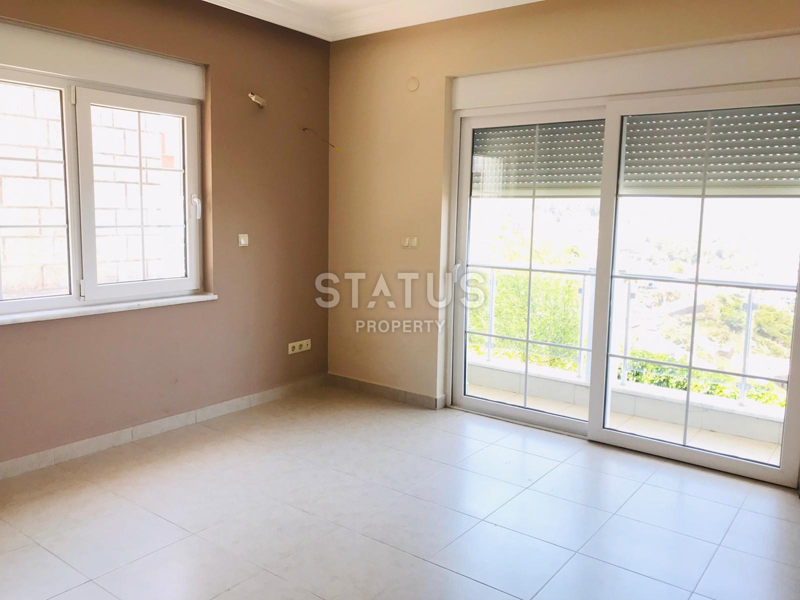 Villa 4+1 with sea and forest views in Kargicak, 350m2 фото 10