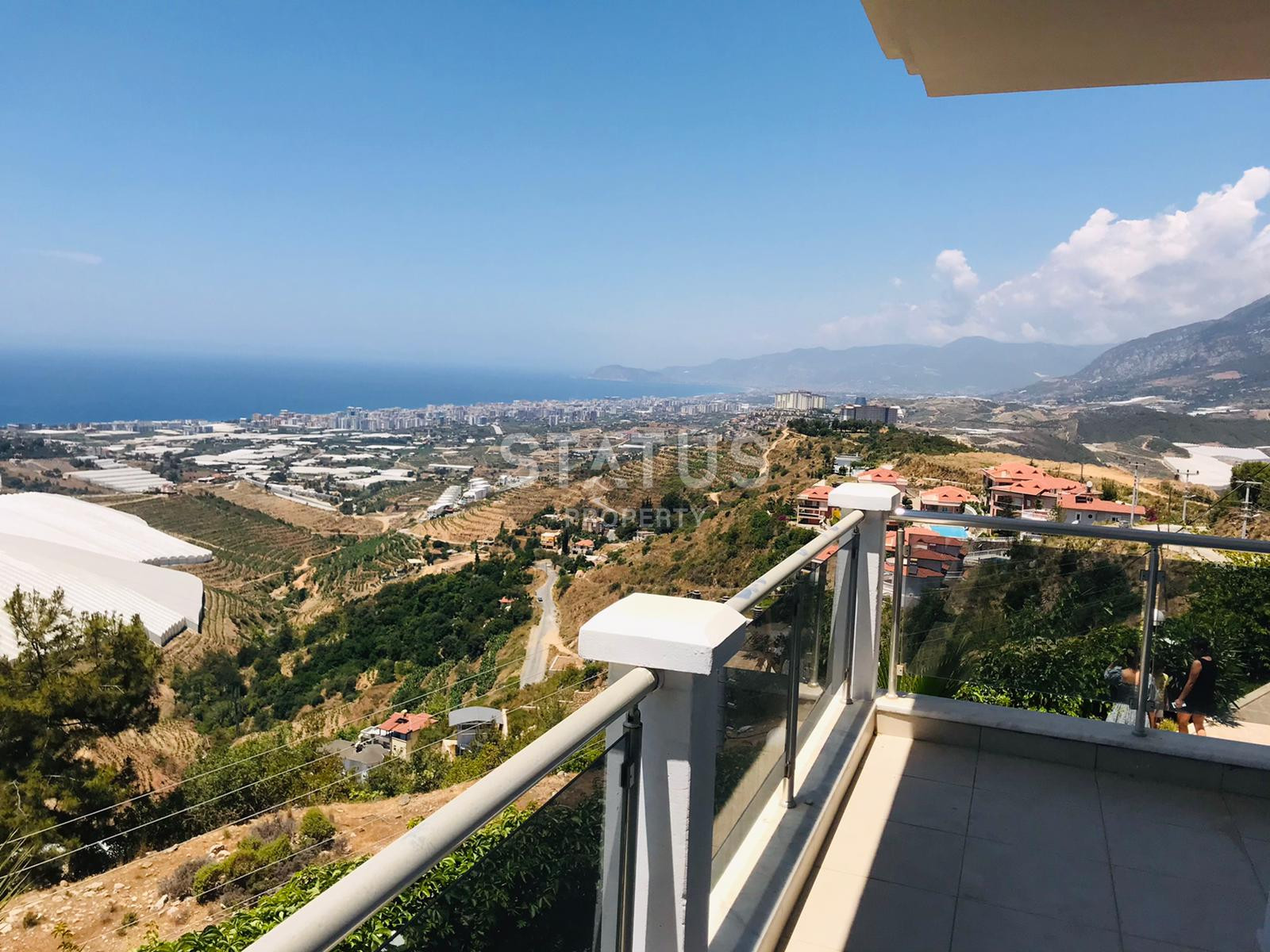 Villa 4+1 with sea and forest views in Kargicak, 350m2 фото 23