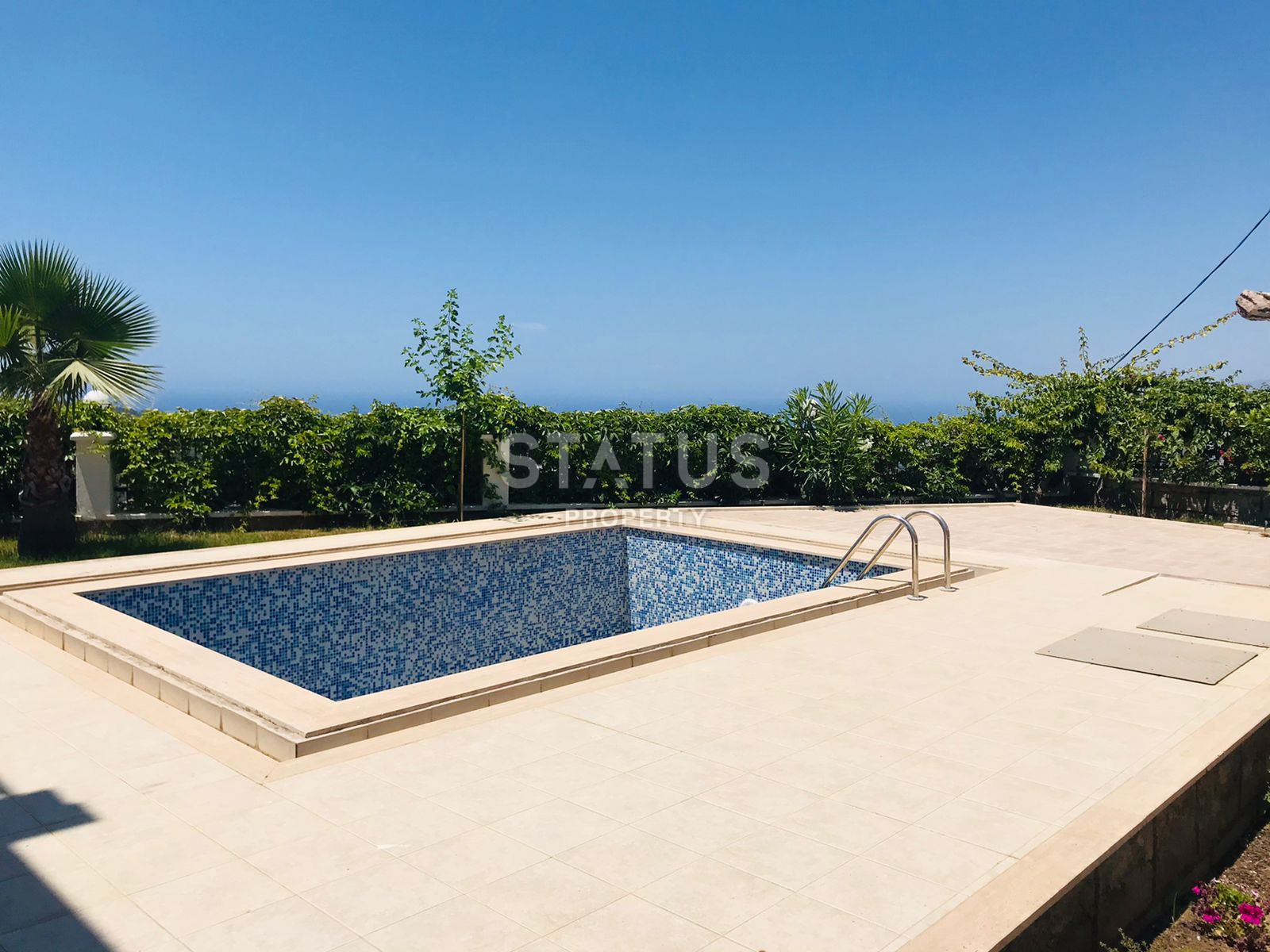 Villa 4+1 with sea and forest views in Kargicak, 350m2 фото 32