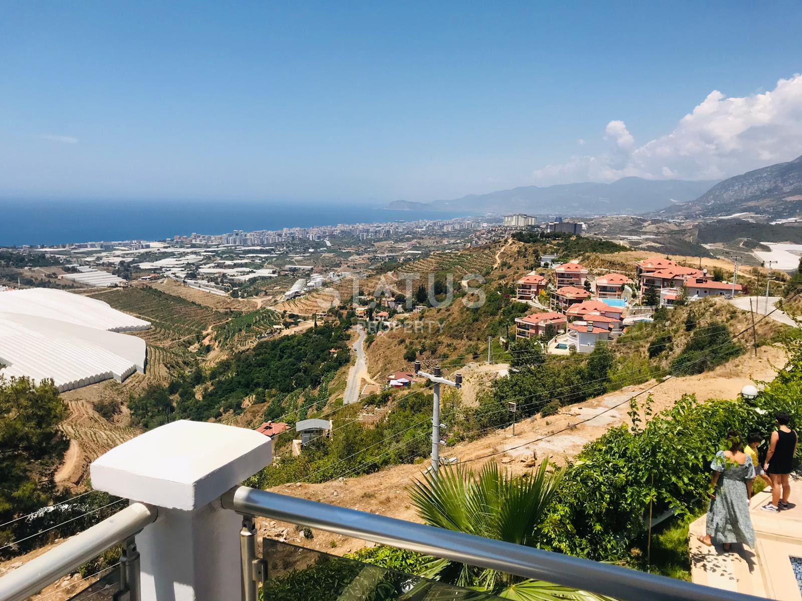 Villa 4+1 with sea and forest views in Kargicak, 350m2 фото 39