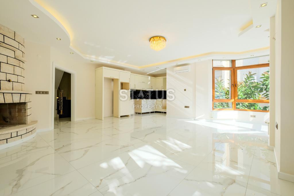 Меблированная вилла 3+1 с видом на крепость Кале и пляж Клеопатра. 300м2 фото 1