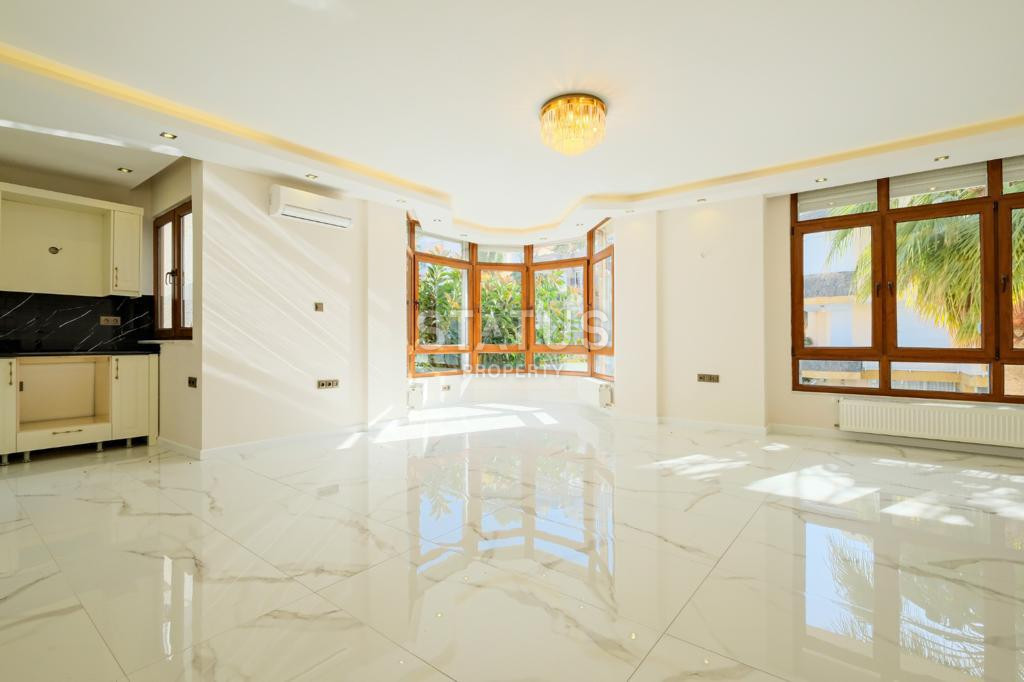 Furnished villa 3+1 overlooking the fortress of Calais and Cleopatra beach. 300m2 фото 4