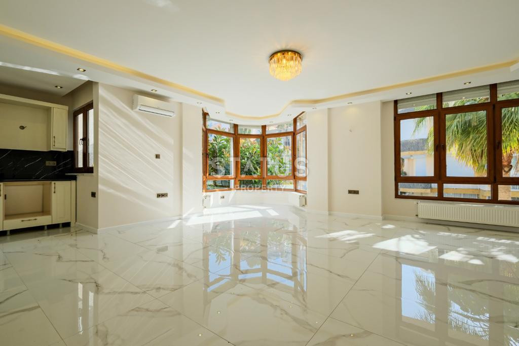 Furnished villa 3+1 overlooking the fortress of Calais and Cleopatra beach. 300m2 фото 6